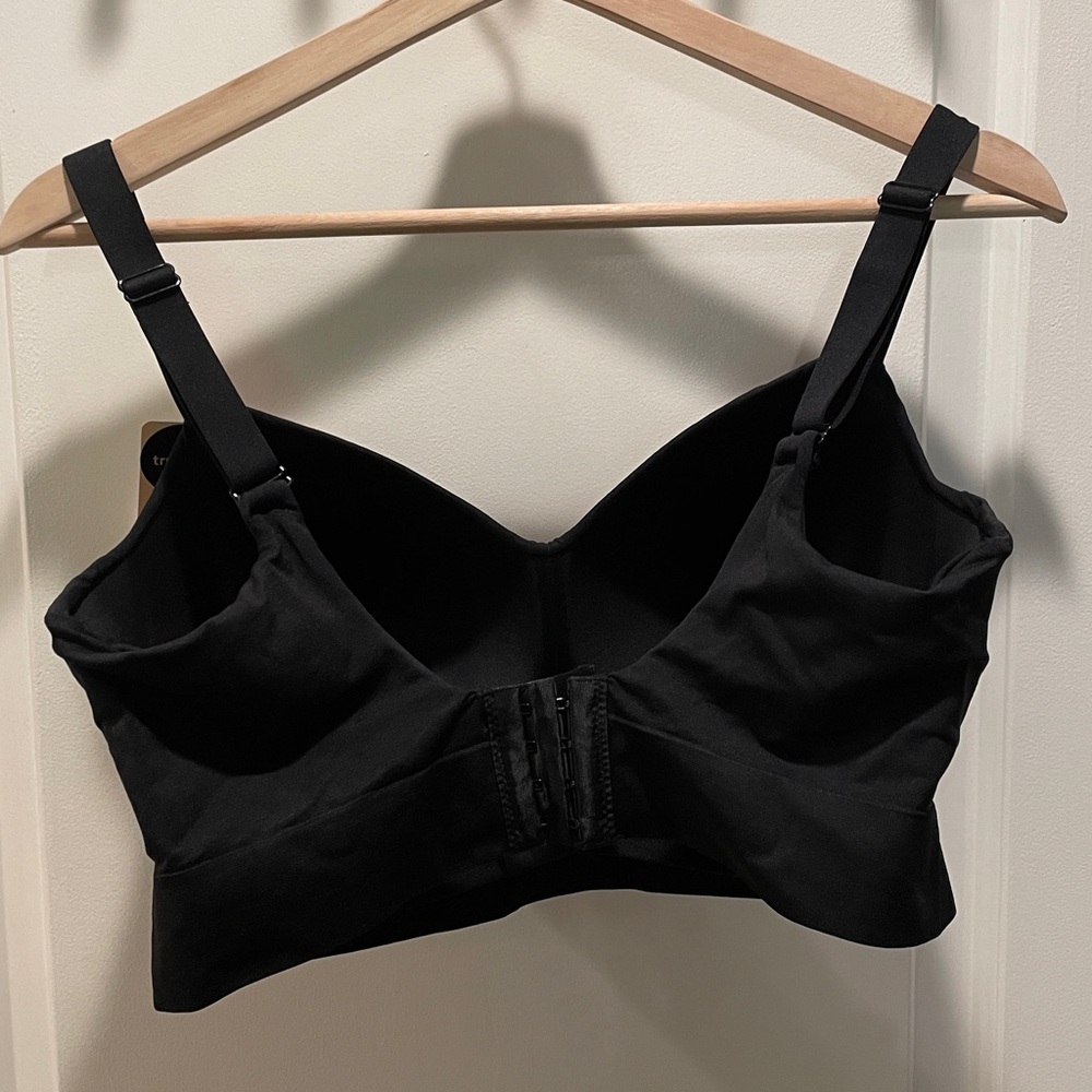 Truekind Supportive Comfort wireless bra - Picture 5 of 7